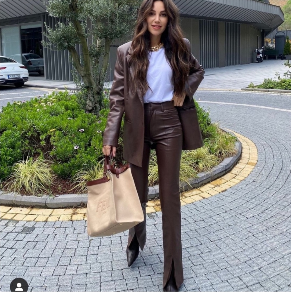 NWT Zara Faux Leather Pants With Slit - Picture 3 of 13